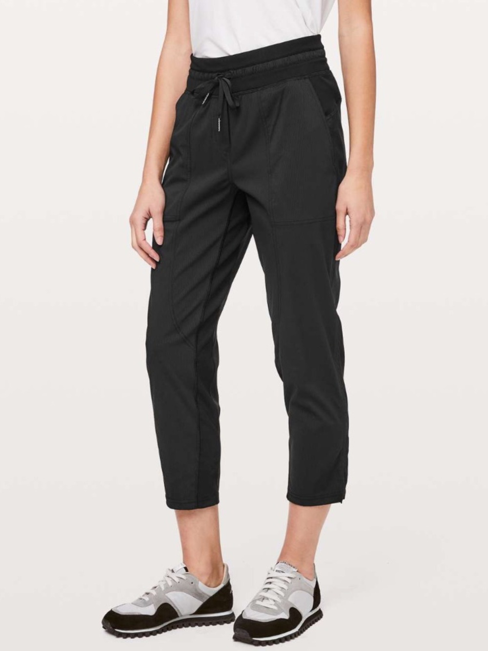 Lululemon Dance Studio Crop *25" Black Size 8 W6AVQS